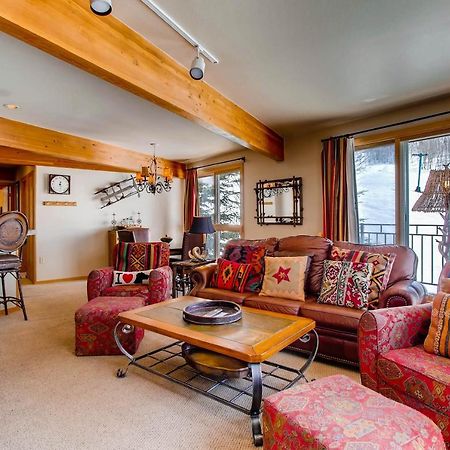 Ski-In Ski-Out 2 Bedroom Condo- Sleeps 6 People Condo Крестед Бют Екстериор снимка