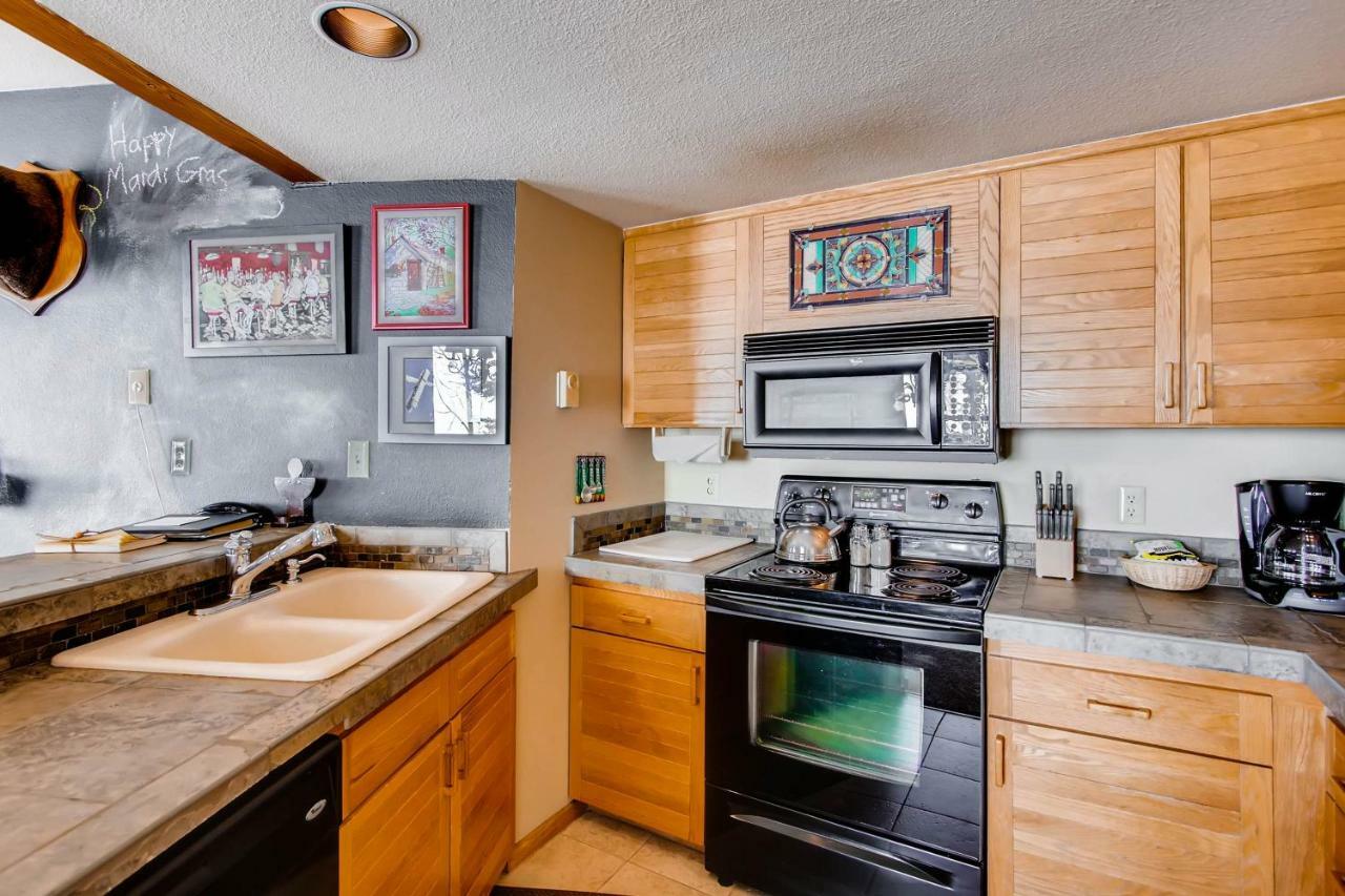 Ski-In Ski-Out 2 Bedroom Condo- Sleeps 6 People Condo Крестед Бют Екстериор снимка